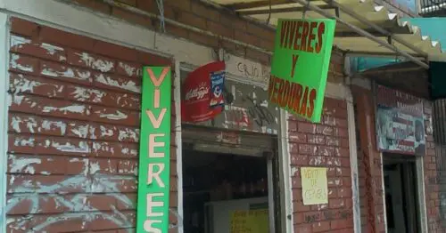 VIVERES Y VERDURAS VIVERES Y VERDURAS